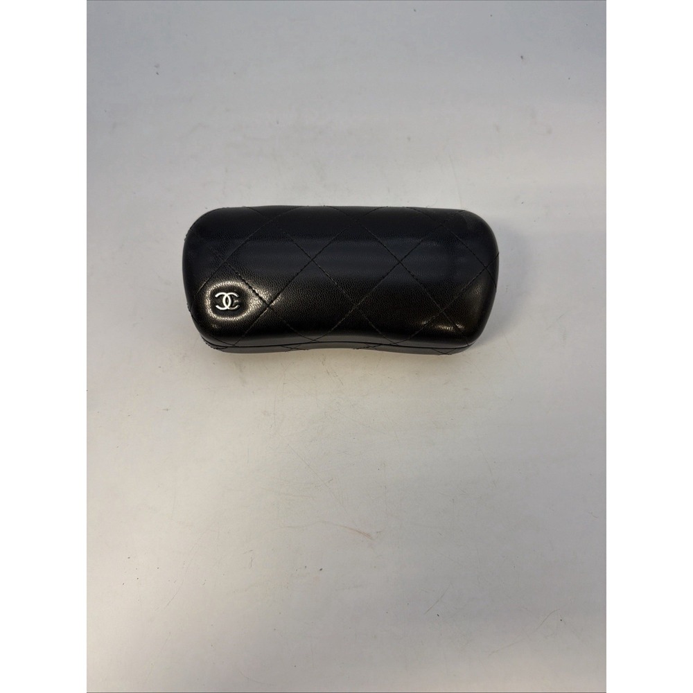 CHANEL Black Quilted Hard Case for Glasses/Sunglasses Unisex Eyewear